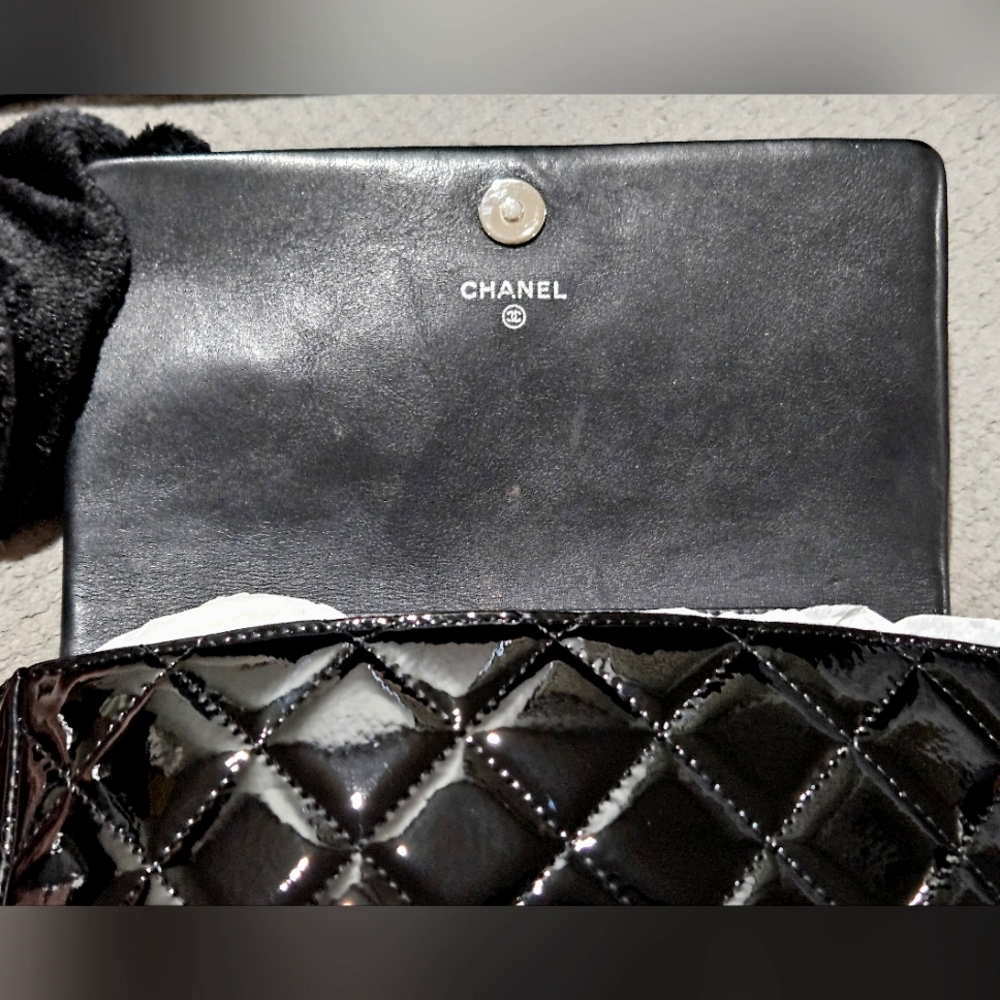 CHANEL Mini Flap Bag Brilliant Patent Calfskin Leather Wallet on Chain WOC - Picture 7 of 16